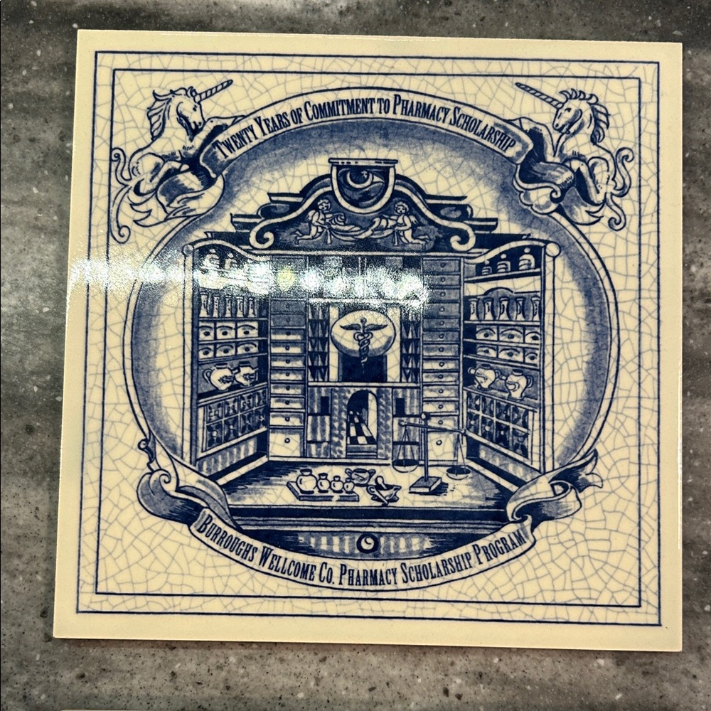 VTG 20 year commemorative set. Delft Burrough’s Welcome Pharmacy Program